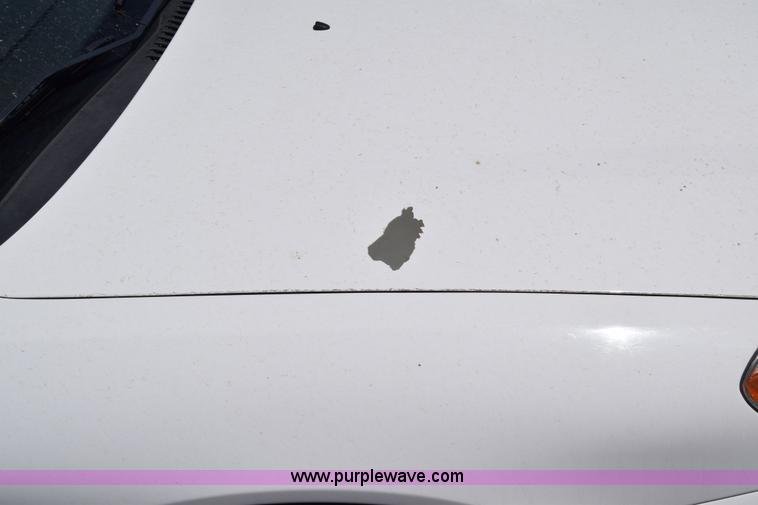 image for item L3812 2006 Ford Taurus SE