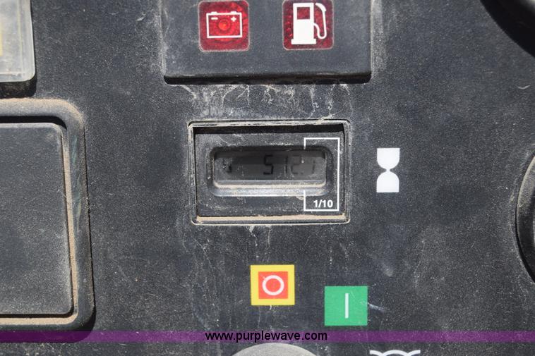 image for item L3815 2003 Ingersoll Rand XP185 air compressor