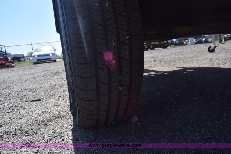 image for item L3815 2003 Ingersoll Rand XP185 air compressor