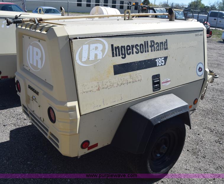 image for item L3816 2006 Ingersoll Rand 185 Platinum Series air compressor