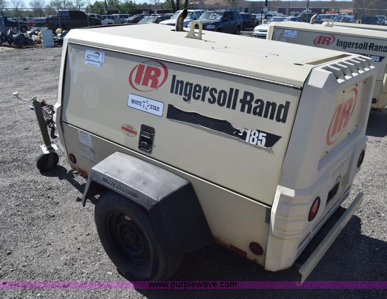 image for item L3817 Ingersoll Rand XP185 air compressor