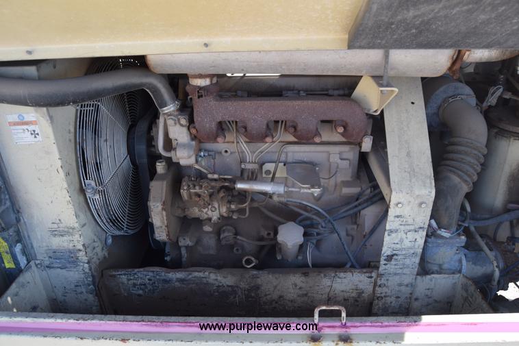 image for item L3817 Ingersoll Rand XP185 air compressor