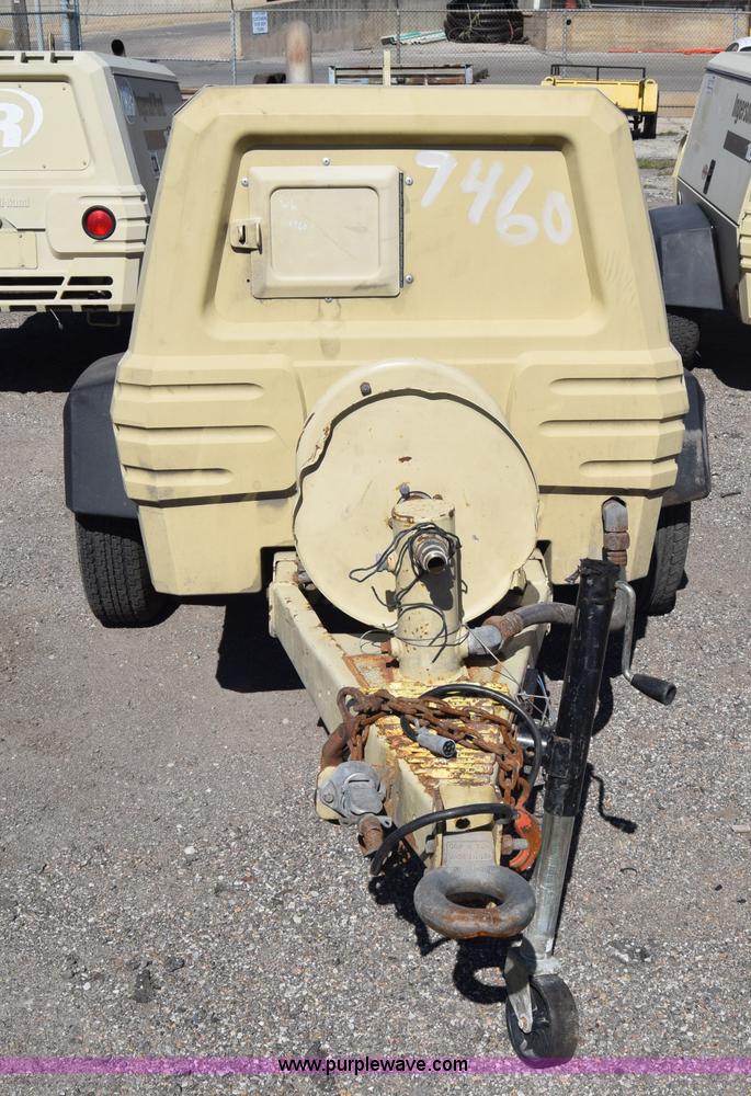 image for item L3818 2005 Ingersoll Rand XP185 air compressor