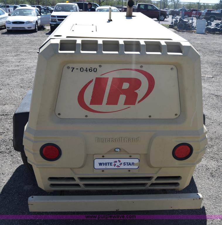 image for item L3818 2005 Ingersoll Rand XP185 air compressor