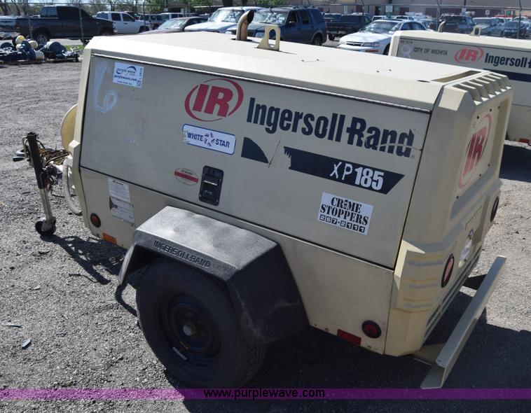 image for item L3818 2005 Ingersoll Rand XP185 air compressor