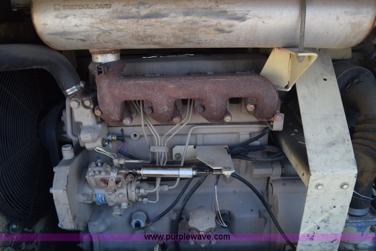 image for item L3818 2005 Ingersoll Rand XP185 air compressor