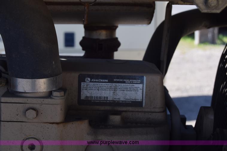 image for item L3818 2005 Ingersoll Rand XP185 air compressor