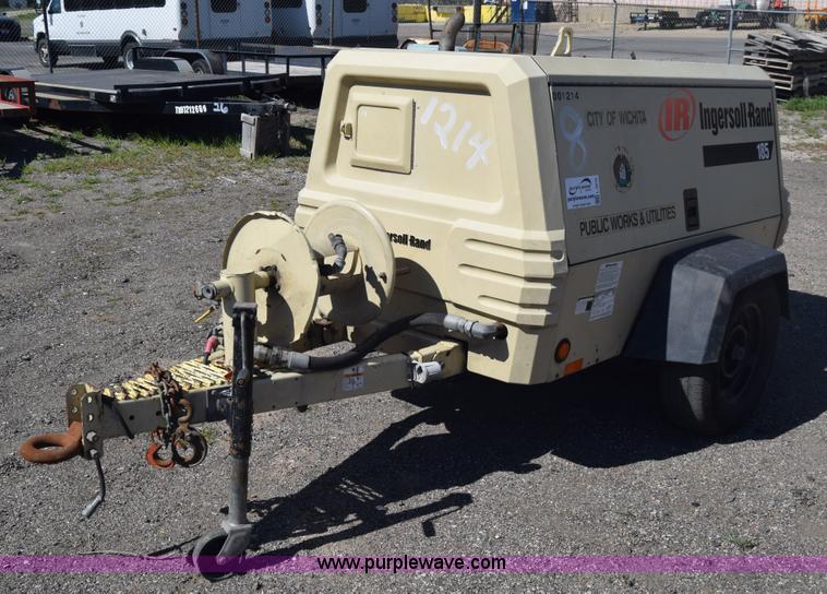 image for item L3819 2006 Ingersoll Rand 185 air compressor