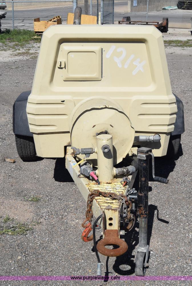 image for item L3819 2006 Ingersoll Rand 185 air compressor