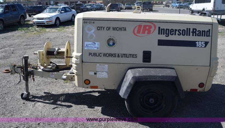 image for item L3819 2006 Ingersoll Rand 185 air compressor