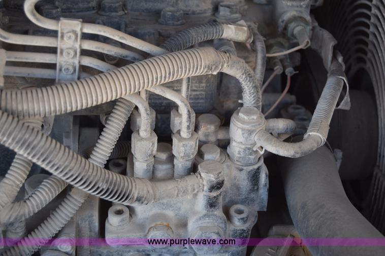 image for item L3819 2006 Ingersoll Rand 185 air compressor