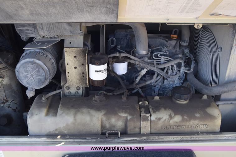 image for item L3819 2006 Ingersoll Rand 185 air compressor