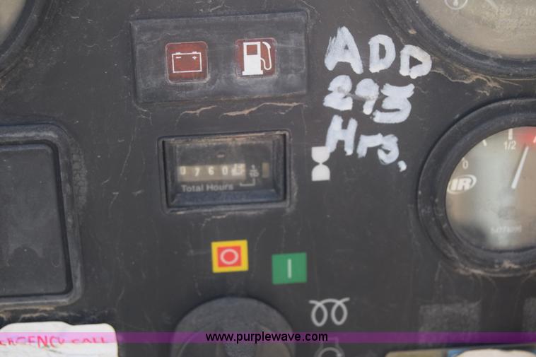image for item L3820 2006 Ingersoll Rand 185 Platinum Series air compressor