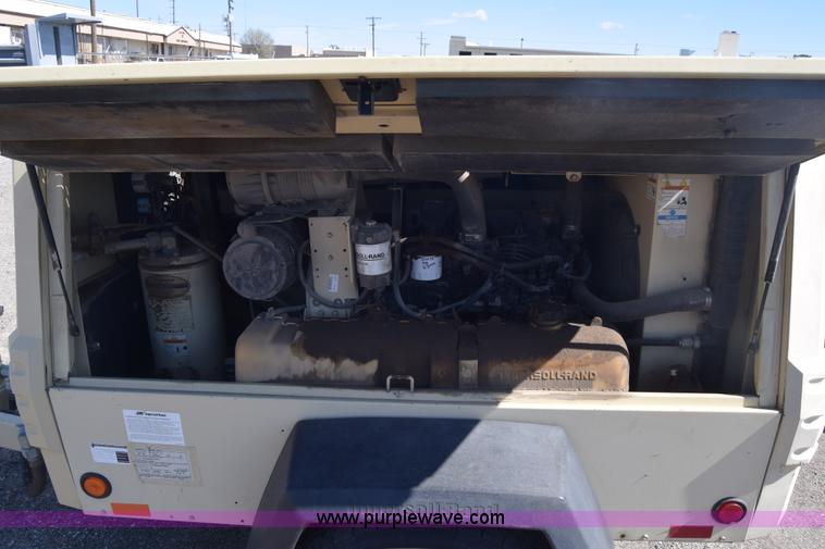 image for item L3820 2006 Ingersoll Rand 185 Platinum Series air compressor