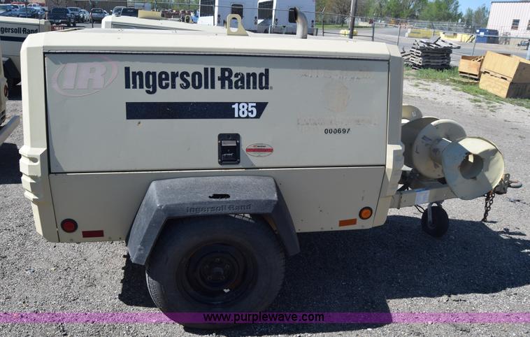 image for item L3821 2005 Ingersoll Rand 185 air compressor