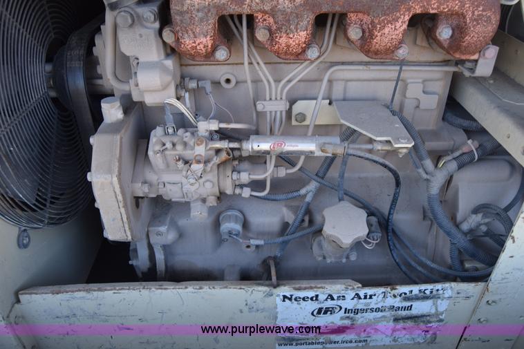 image for item L3821 2005 Ingersoll Rand 185 air compressor