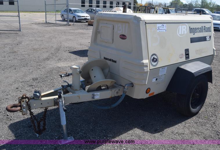 image for item L3822 2006 Ingersoll Rand 185 air compressor