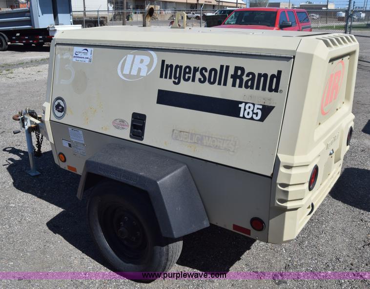 image for item L3822 2006 Ingersoll Rand 185 air compressor