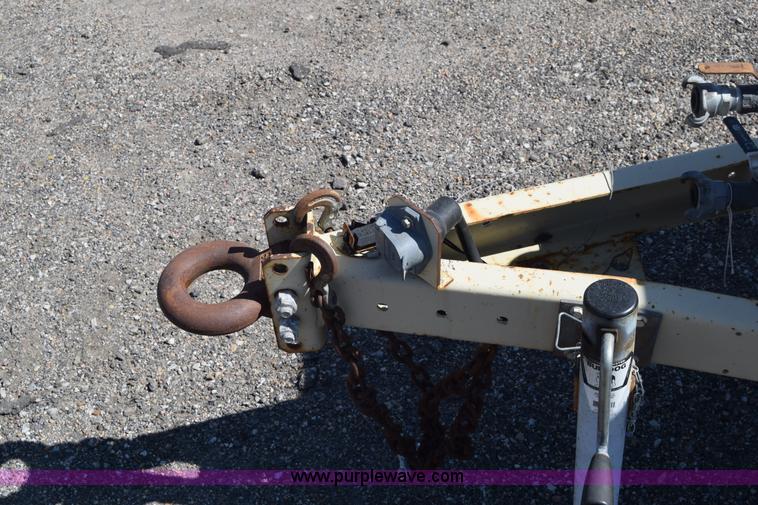 image for item L3822 2006 Ingersoll Rand 185 air compressor