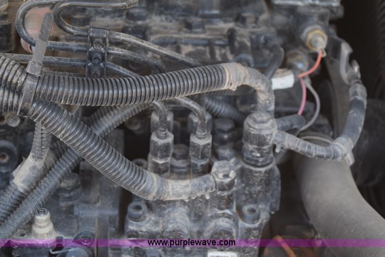 image for item L3822 2006 Ingersoll Rand 185 air compressor