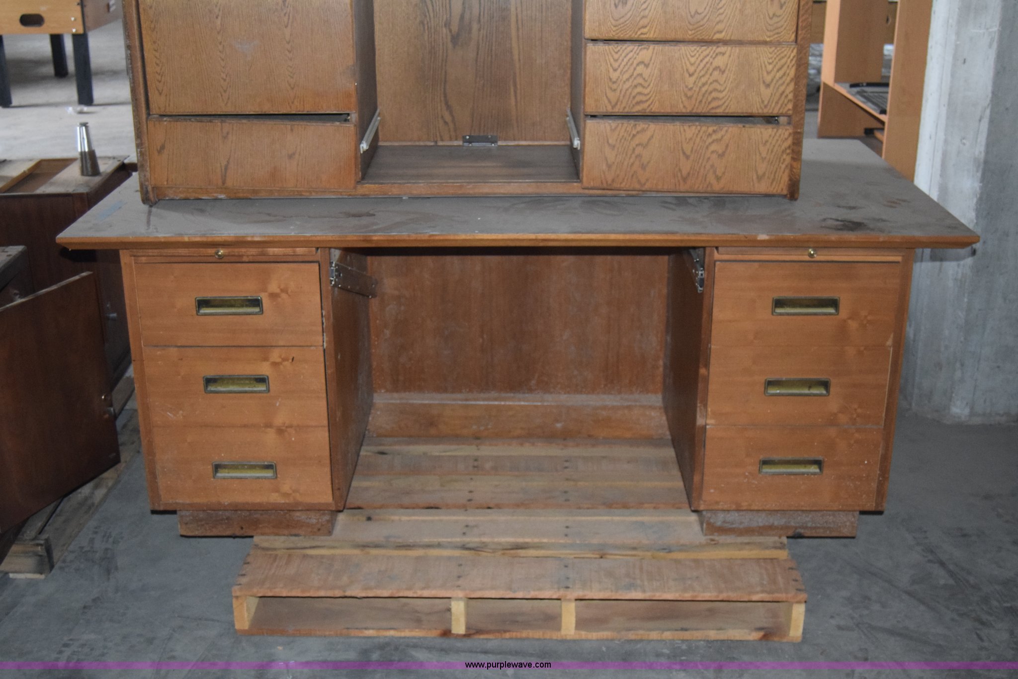 Wood furniture in Wichita, KS Item BF9969 sold Purple Wave