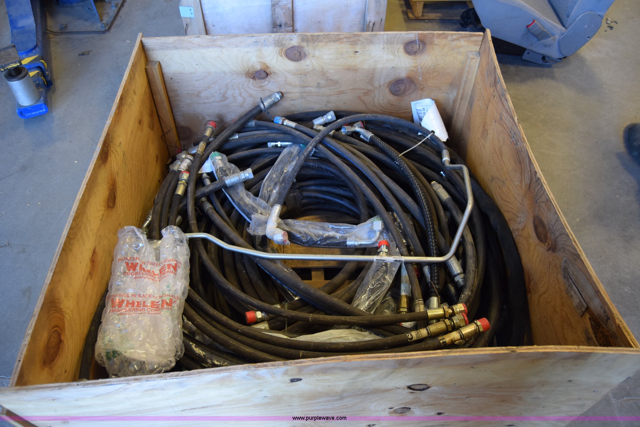 (61) assorted hydraulic hoses in Wichita, KS Item BP9549 sold Purple Wave