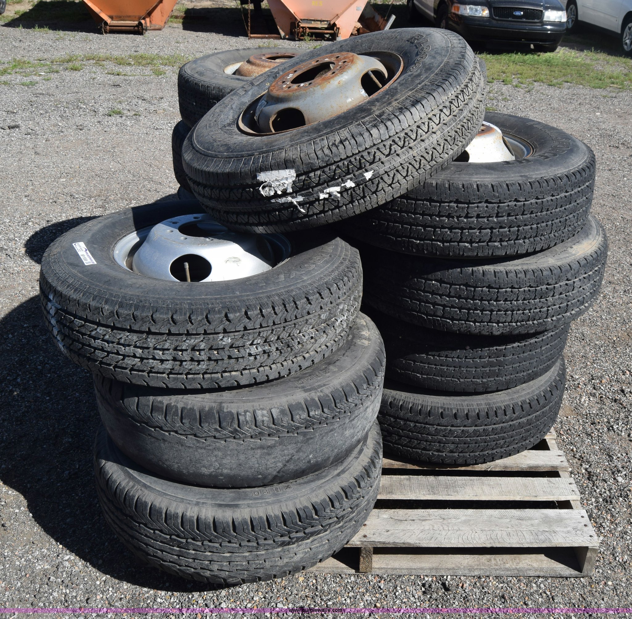 (16) trailer tires and wheels in Wichita, KS Item BP9558 sold