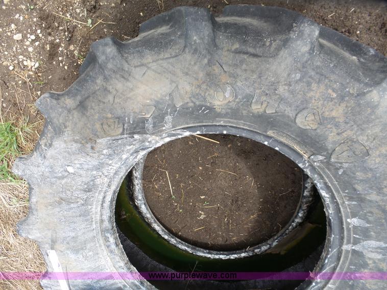 image for item AM9602 Firestone 420/70R24 tire