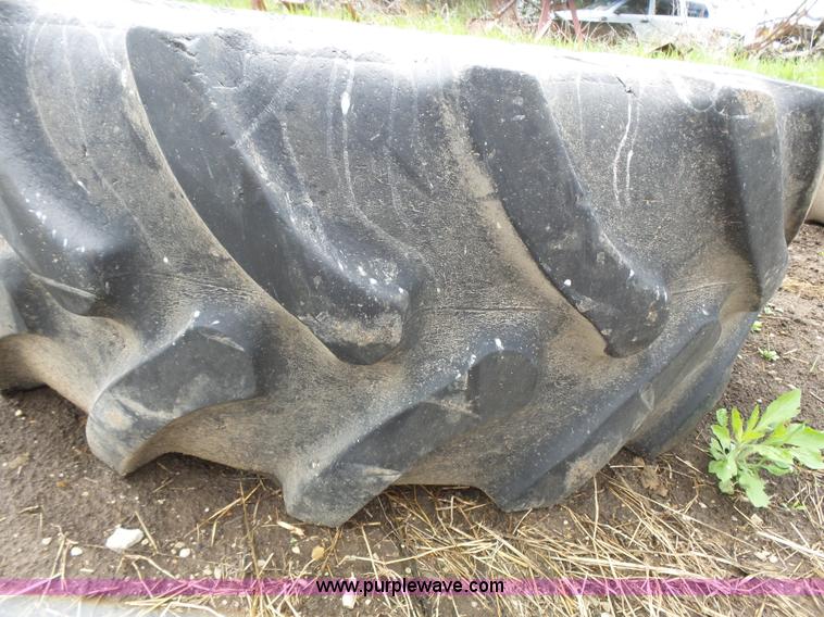 image for item AM9602 Firestone 420/70R24 tire