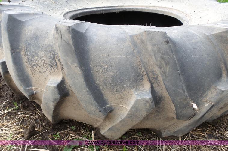 image for item AM9604 Firestone 16.9-24 tire