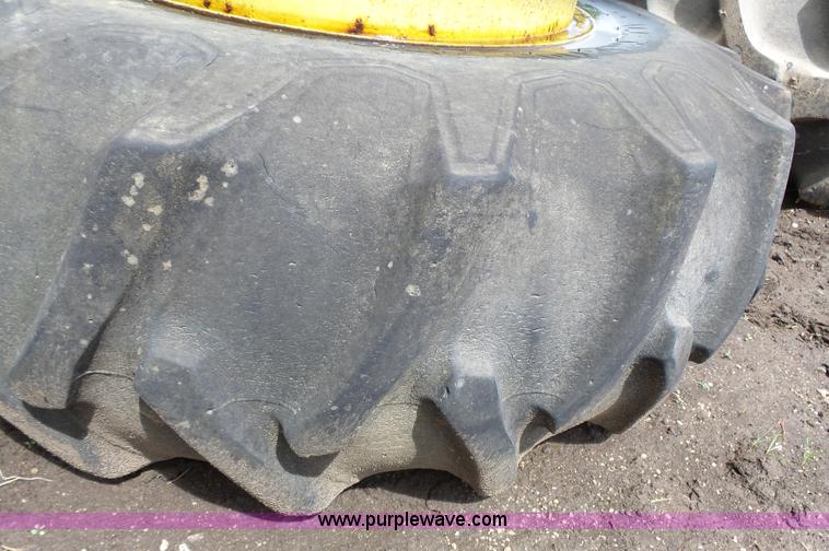 image for item AM9605 Firestone 16.9-26 tire