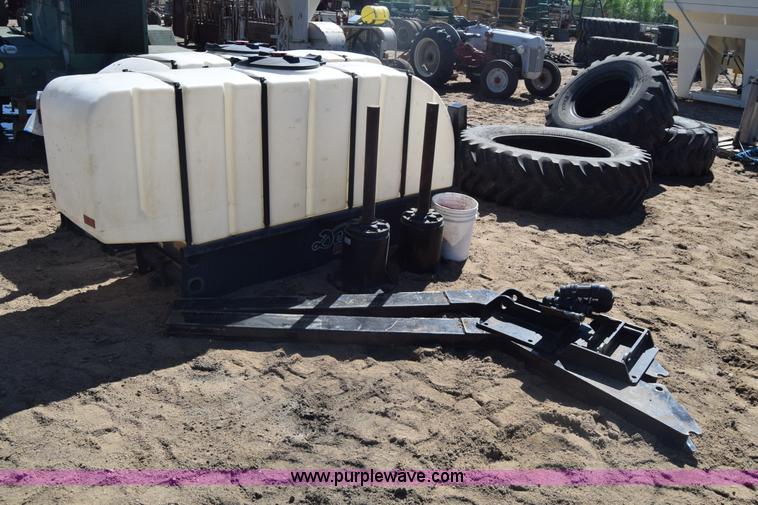 image for item AW9795 (2) Demco side quest tanks