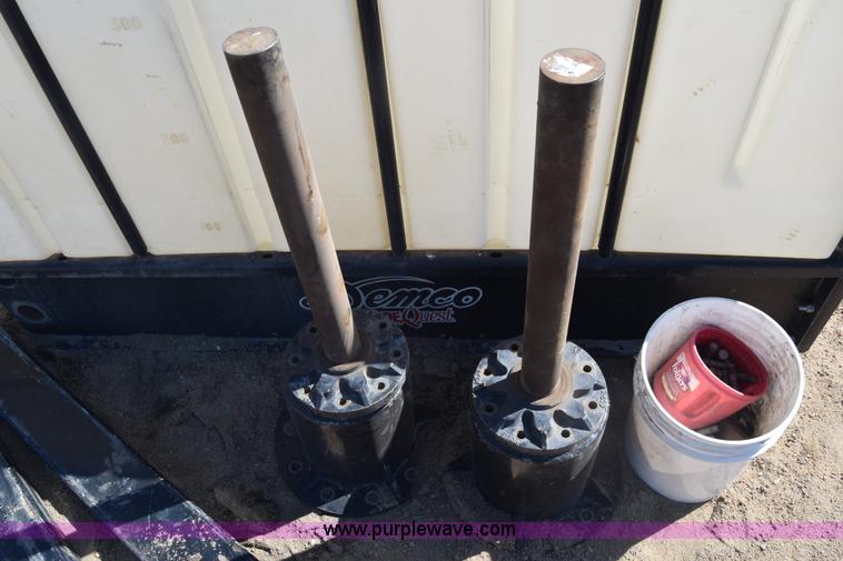 image for item AW9795 (2) Demco side quest tanks