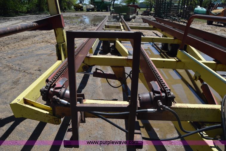 image for item AW9808 Laurier bale mover