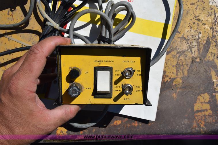 image for item AW9808 Laurier bale mover