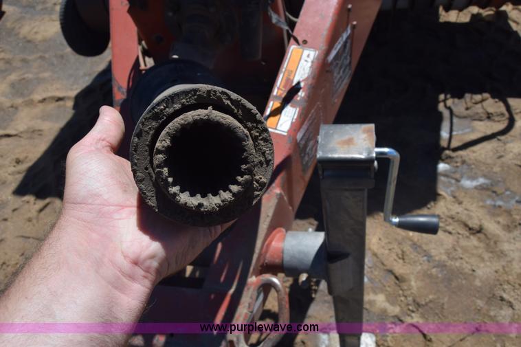 image for item AW9813 Hesston 4900 square baler