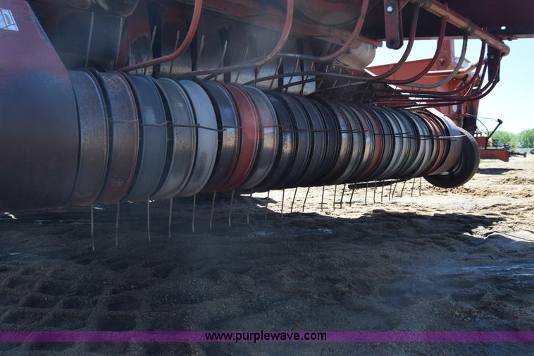 image for item AW9813 Hesston 4900 square baler