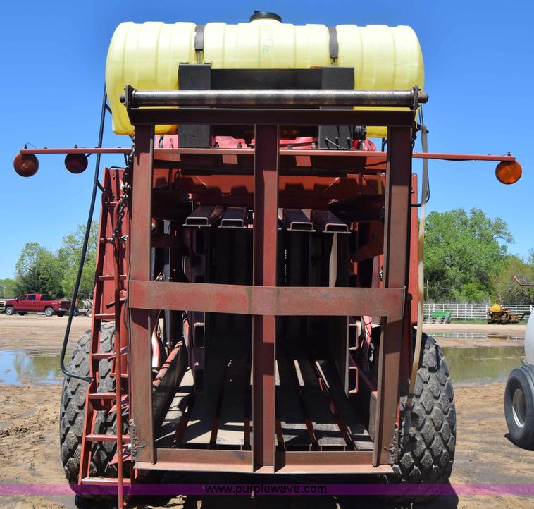 image for item AW9813 Hesston 4900 square baler