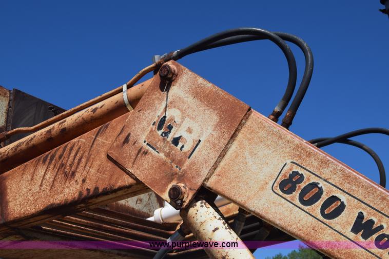 image for item AW9815 Case 930 tractor