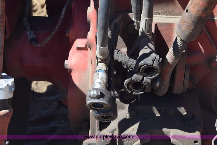 image for item AW9816 International 756 tractor