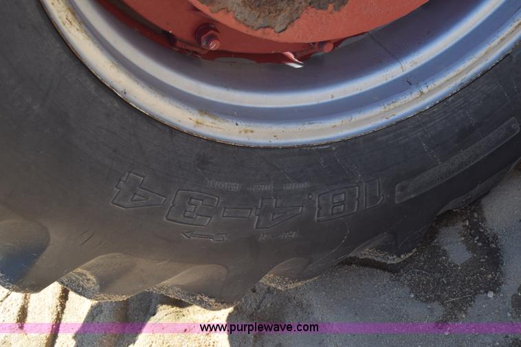 image for item AW9816 International 756 tractor