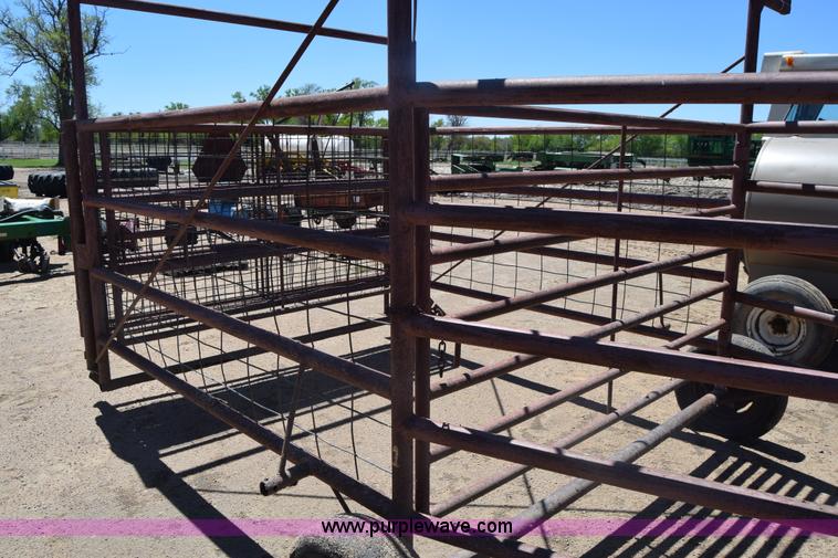 Livestock catch pen in Kinsley, KS Item AW9820 sold Purple Wave