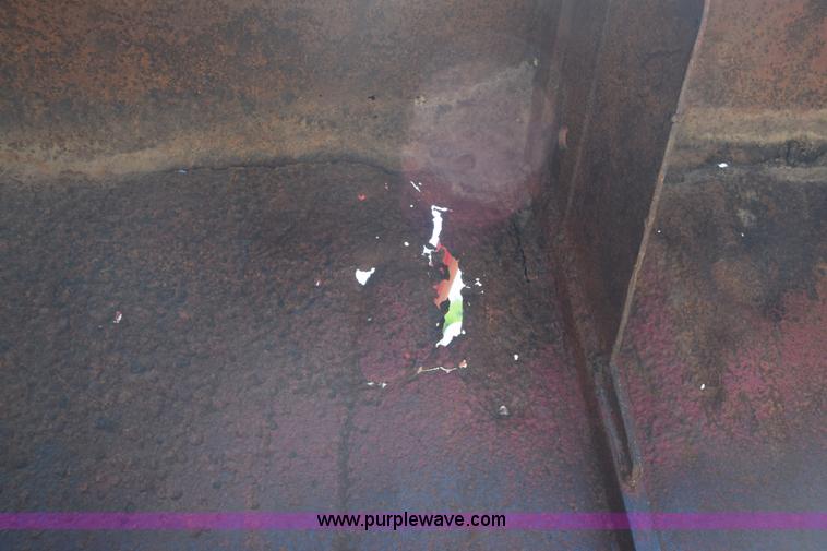 image for item AW9823 International 1066 tractor