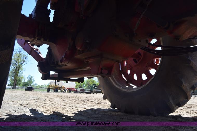 image for item AW9823 International 1066 tractor