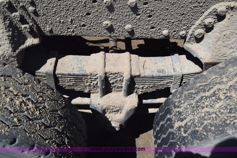 image for item AW9830 Semi truck rear end