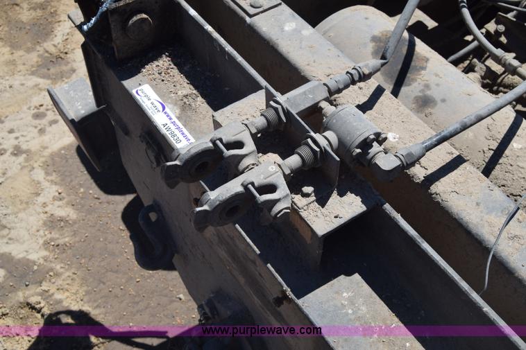 image for item AW9830 Semi truck rear end