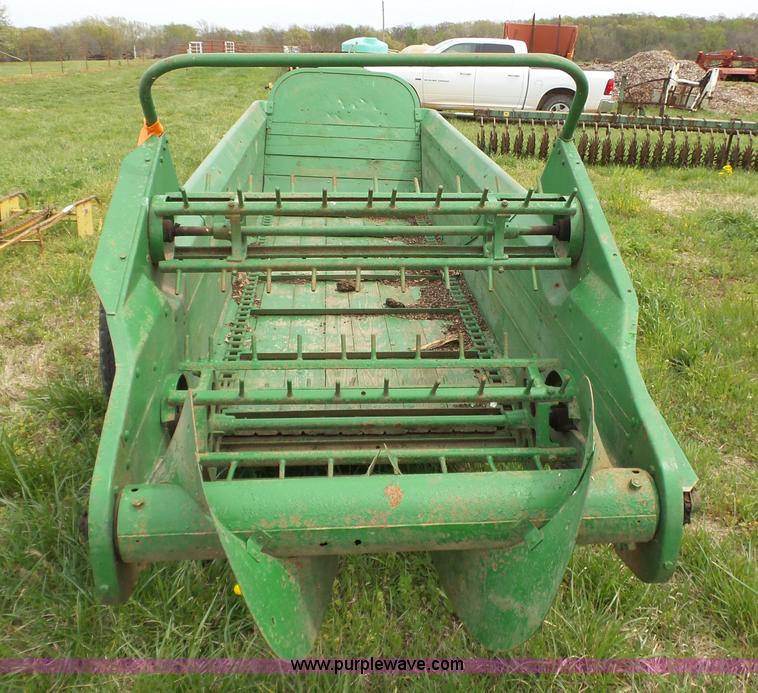image for item BL9501 John Deere R manure spreader