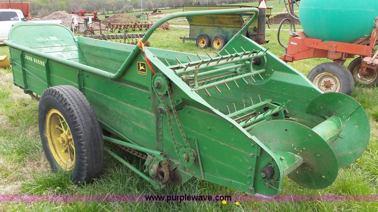 image for item BL9501 John Deere R manure spreader