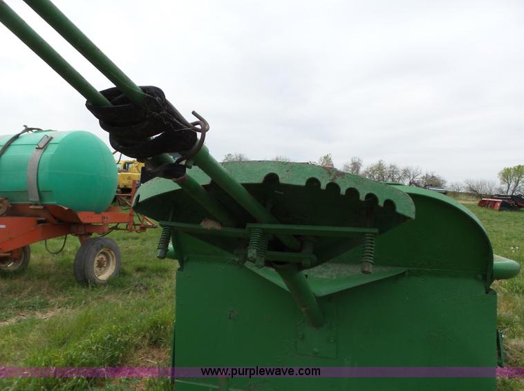 image for item BL9501 John Deere R manure spreader