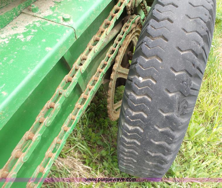 image for item BL9501 John Deere R manure spreader